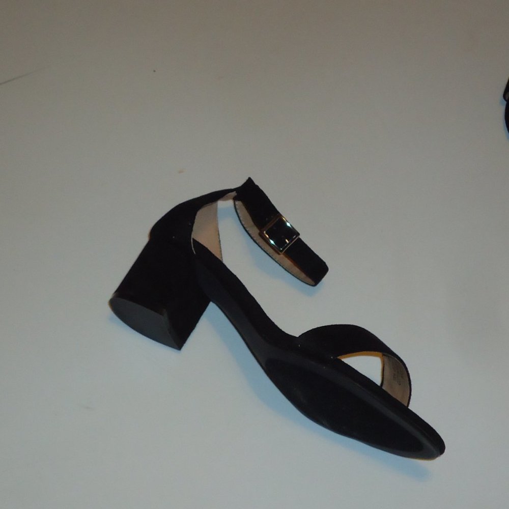 Fashion Women’s Ankle Strap Heel Sandal - Black - Picture 7 of 14